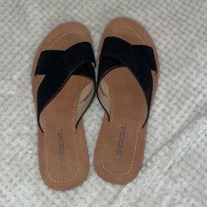 Soda sandles